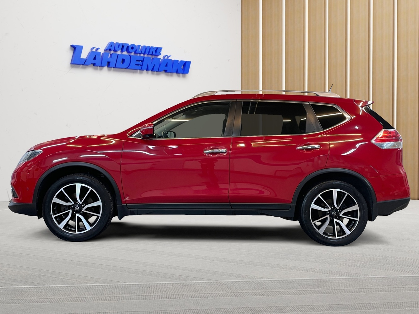 Nissan X-Trail vaihtoauto