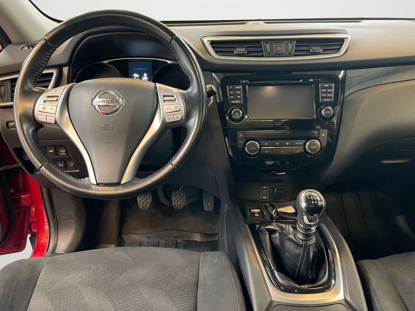 Nissan X-Trail vaihtoauto