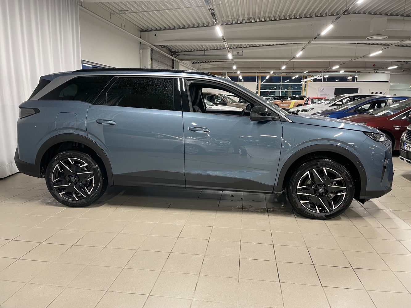 Peugeot 5008 vaihtoauto