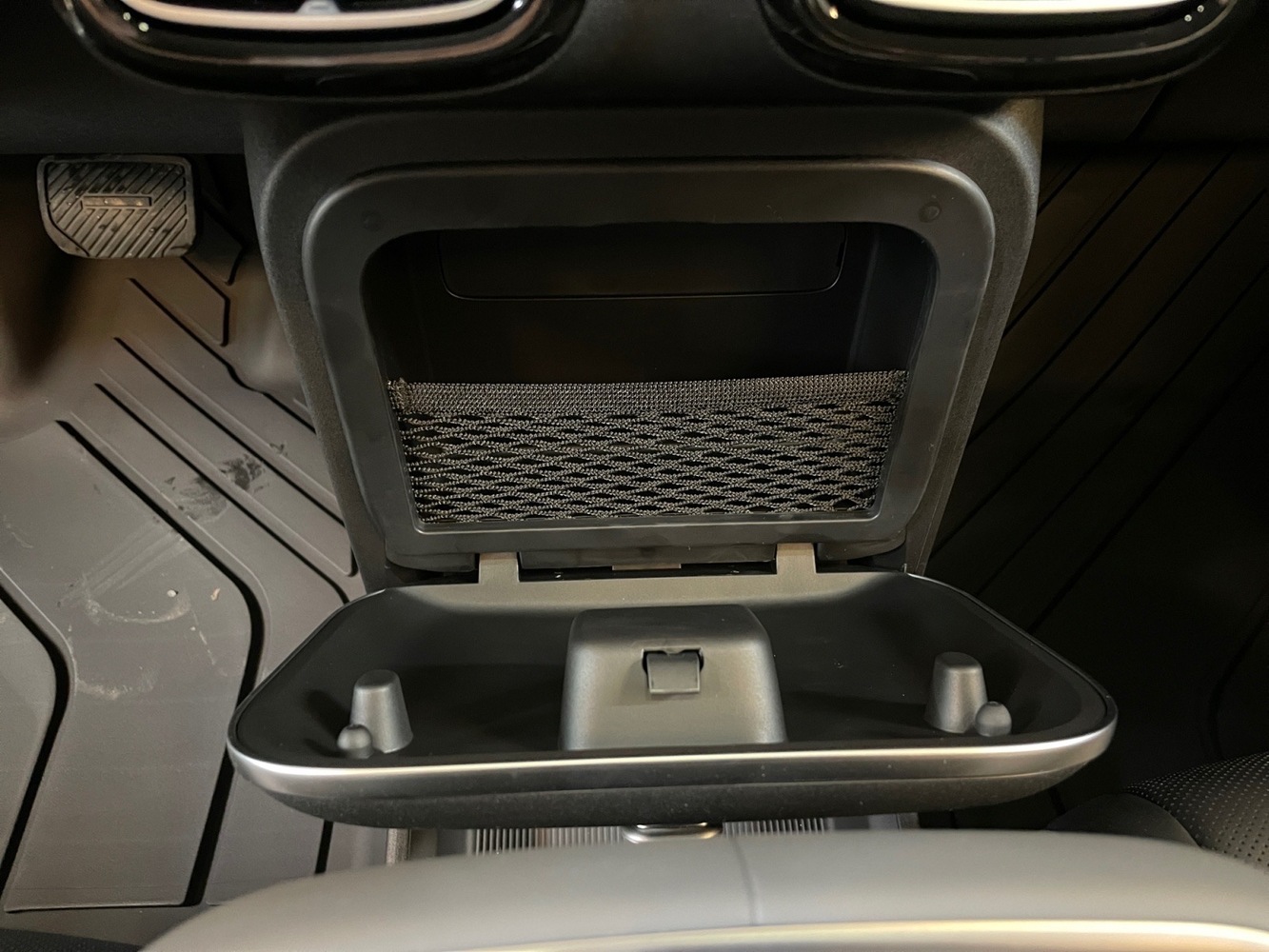 AION UT vaihtoauto
