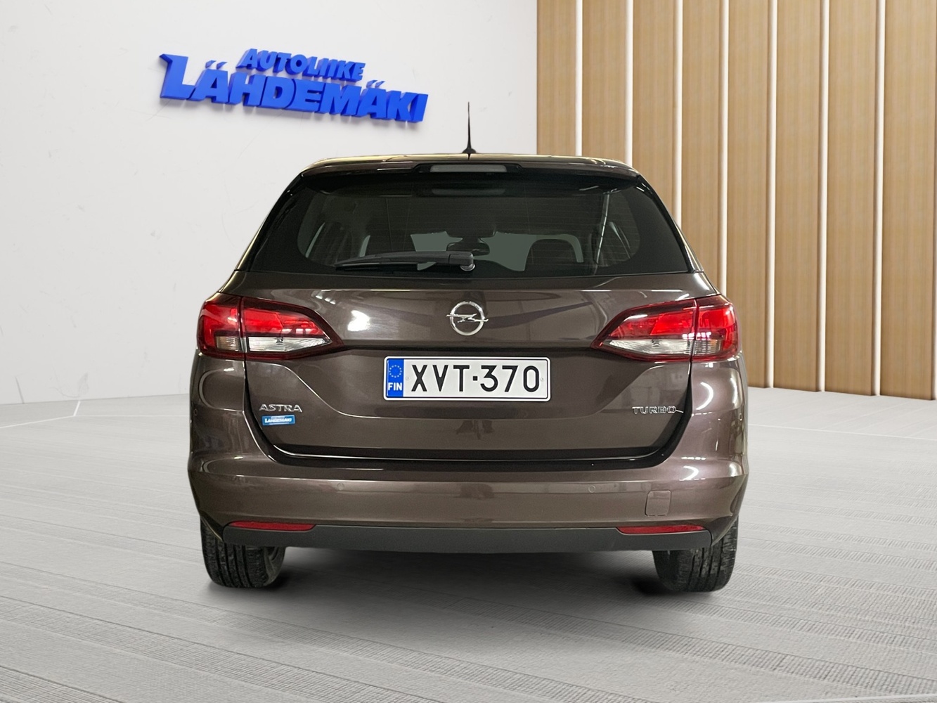 Opel Astra vaihtoauto