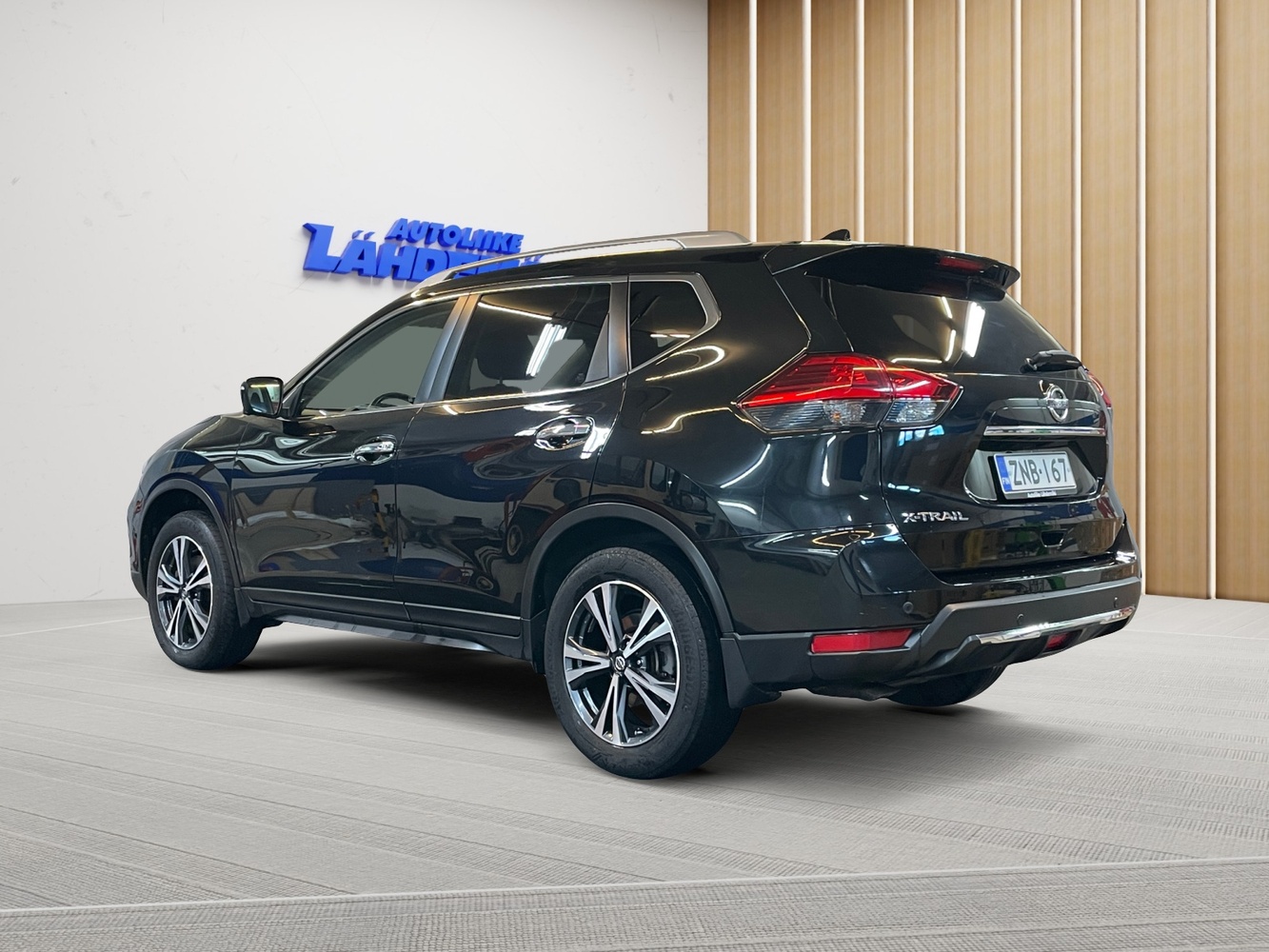 Nissan X-Trail vaihtoauto