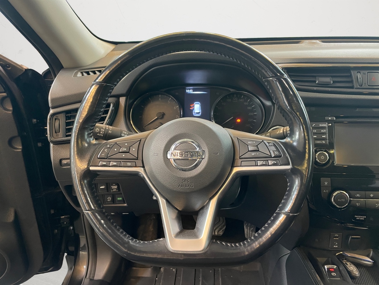 Nissan X-Trail vaihtoauto