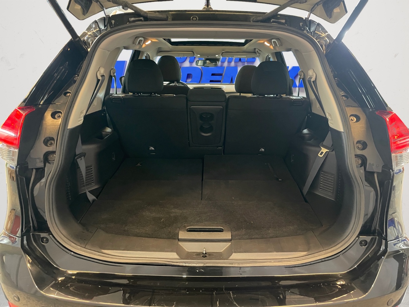 Nissan X-Trail vaihtoauto