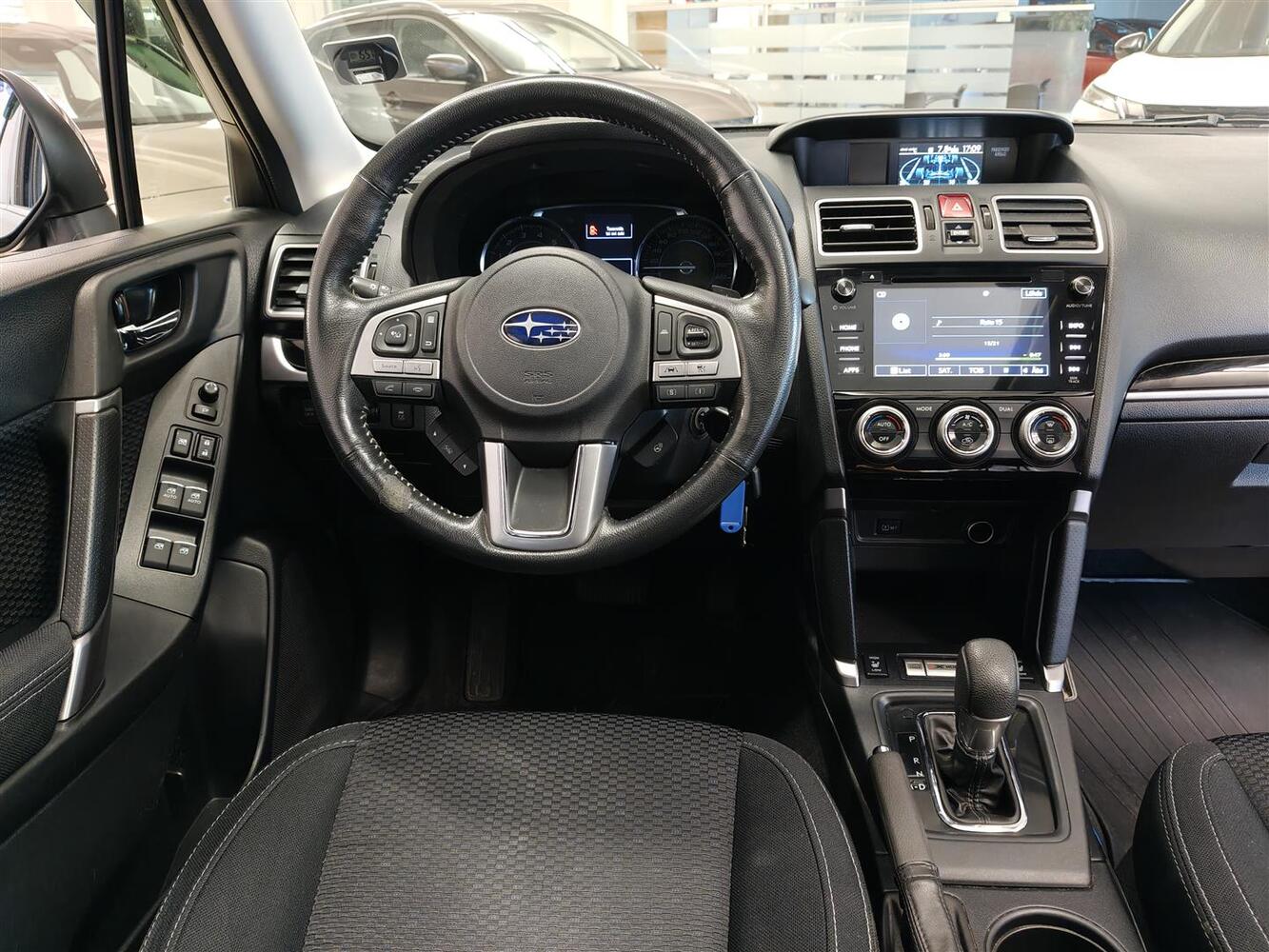 Subaru Forester vaihtoauto