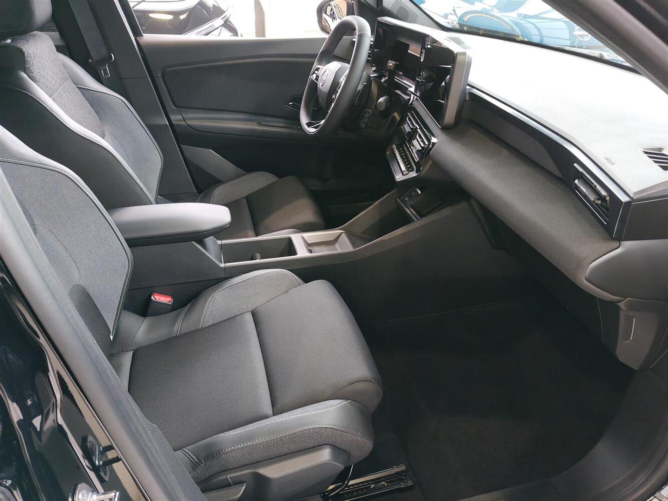 Nissan Micra vaihtoauto