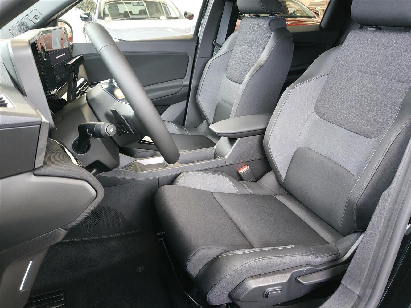 Nissan Micra vaihtoauto