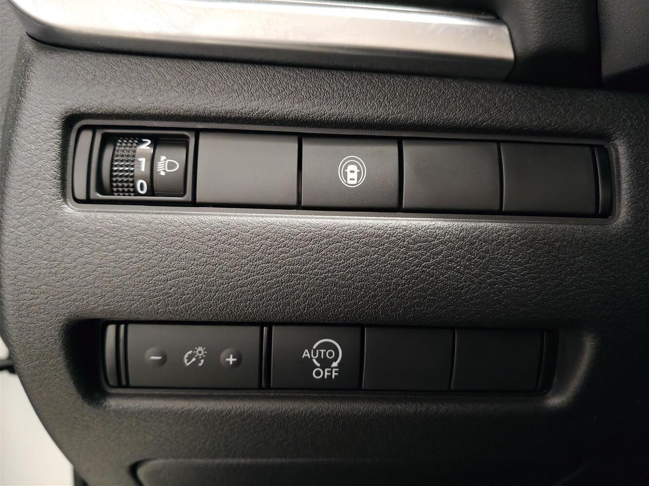 Nissan X-Trail vaihtoauto