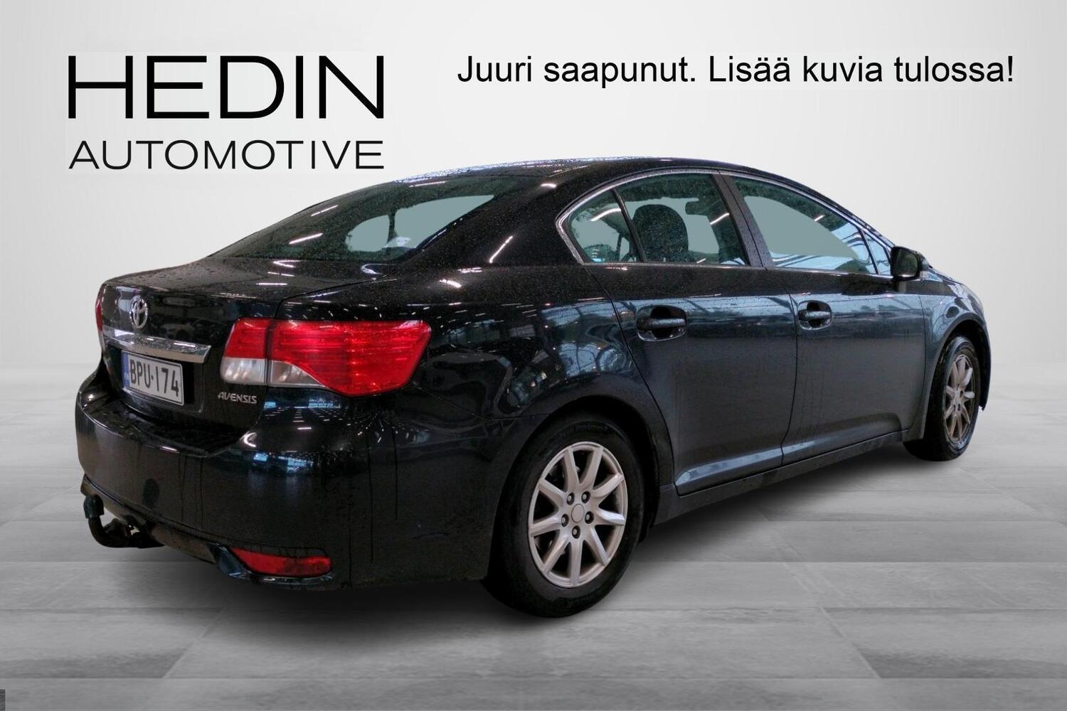 Toyota Avensis vaihtoauto