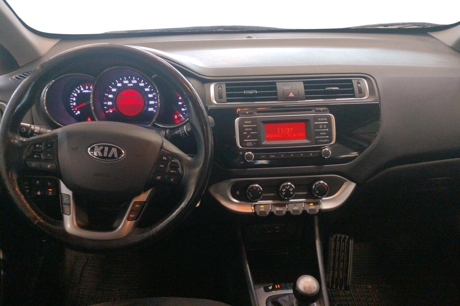 Kia Rio vaihtoauto