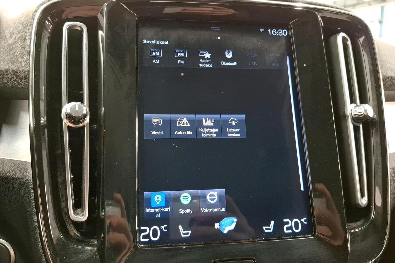 Volvo XC40 vaihtoauto