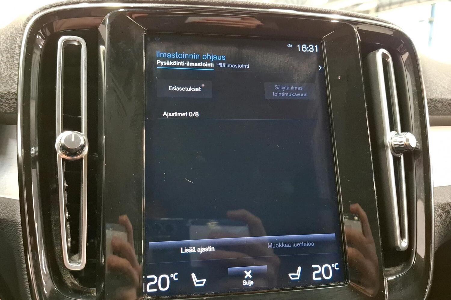 Volvo XC40 vaihtoauto