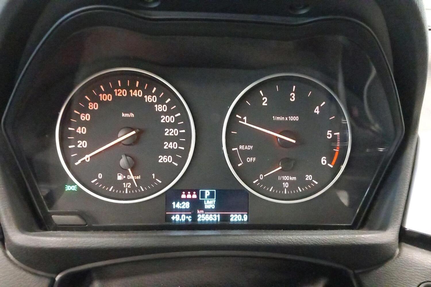 BMW X1 vaihtoauto