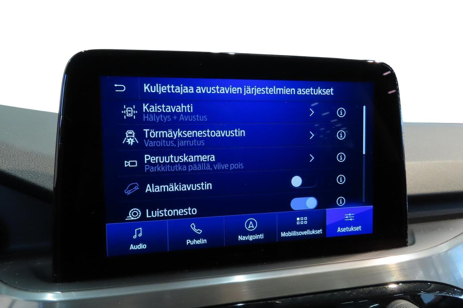 Ford Kuga vaihtoauto