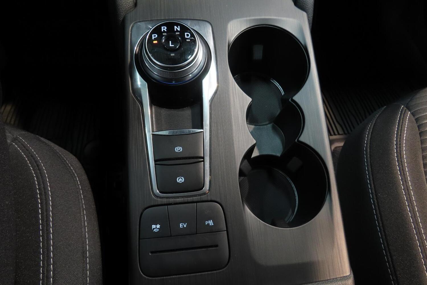 Ford Kuga vaihtoauto