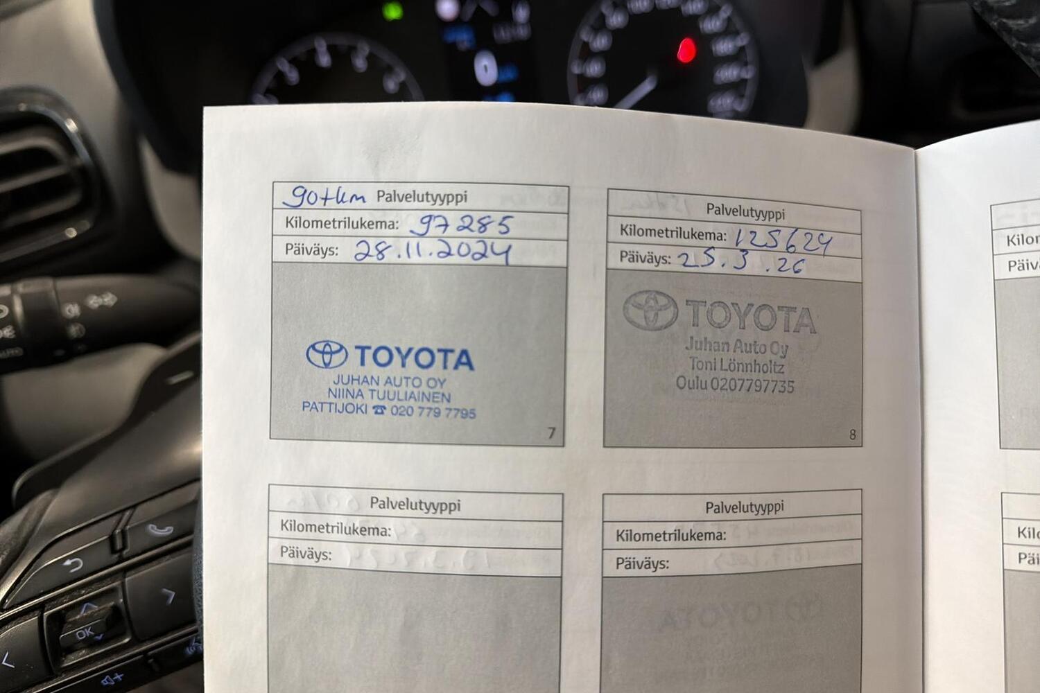 Toyota Yaris vaihtoauto