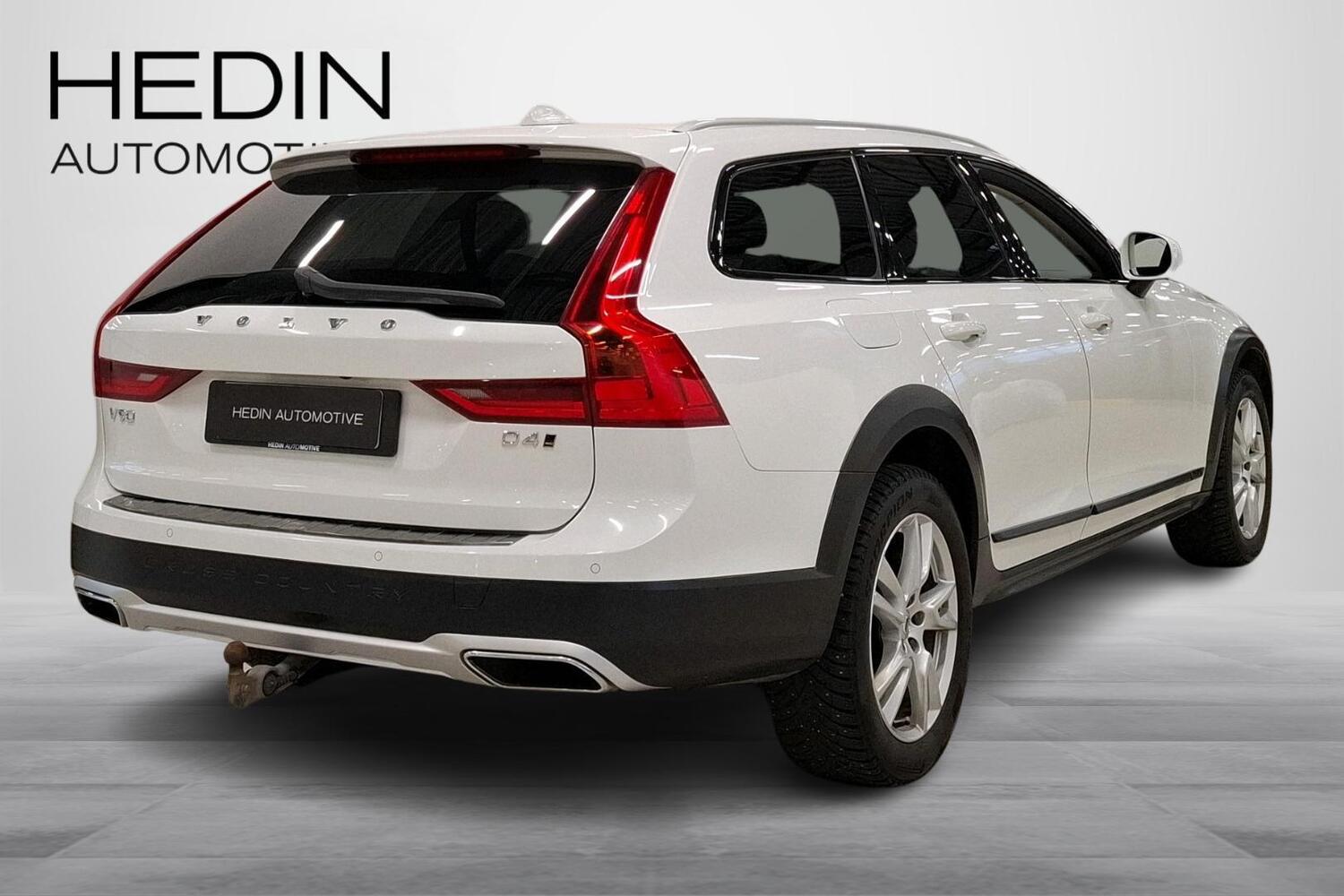 Volvo V90 Cross Country vaihtoauto