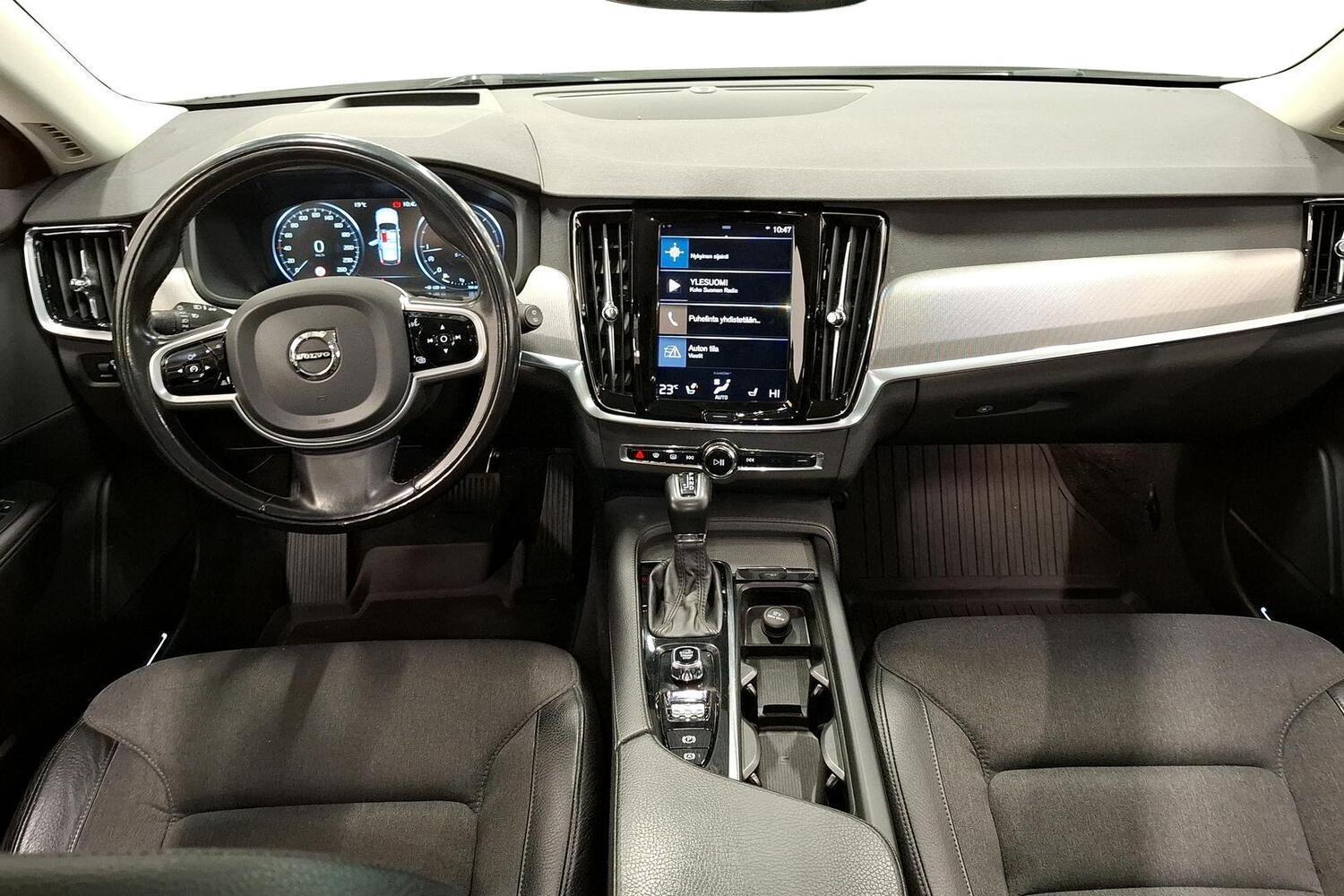 Volvo V90 Cross Country vaihtoauto