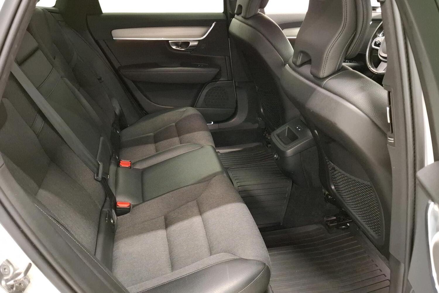 Volvo V90 Cross Country vaihtoauto
