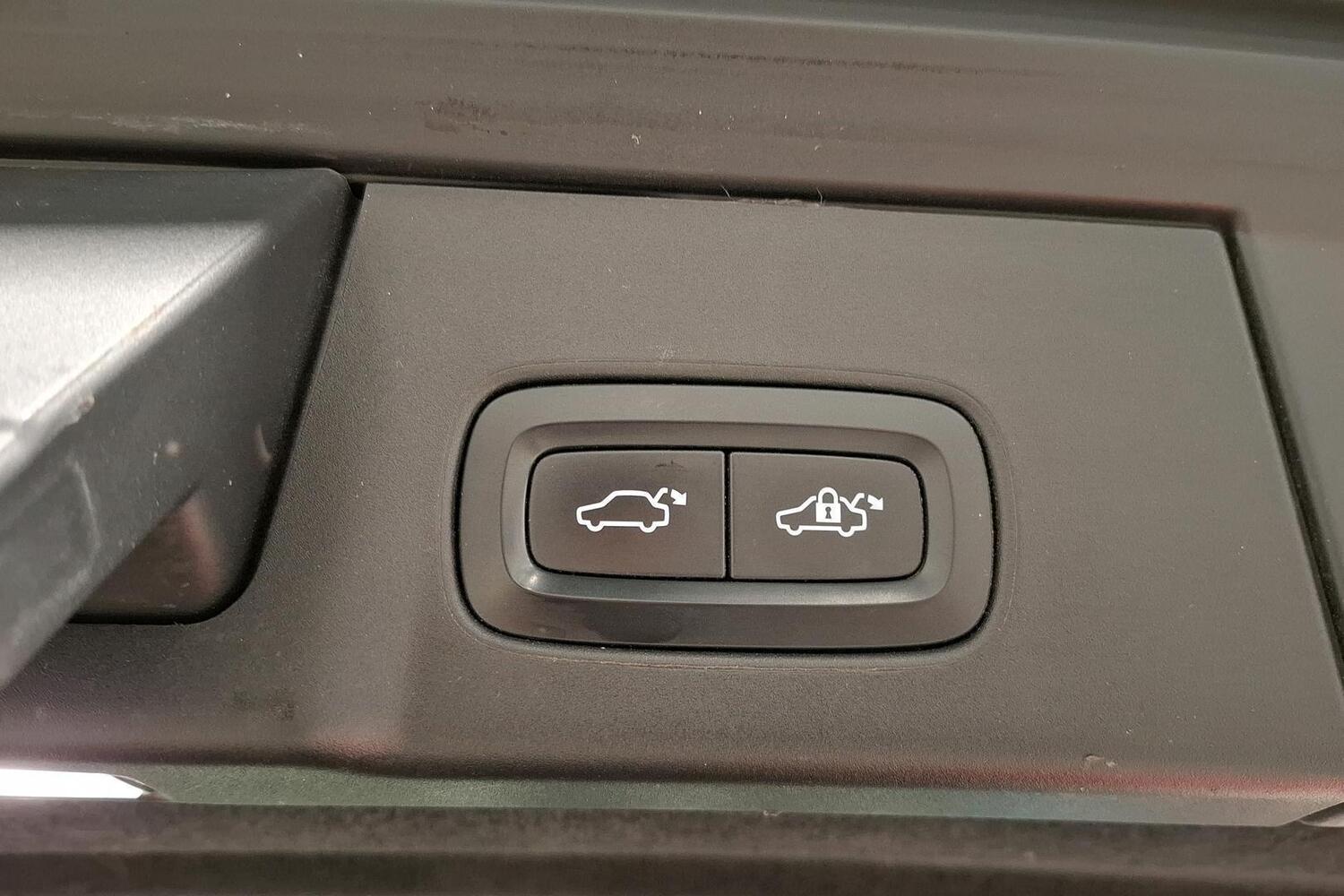 Volvo V90 Cross Country vaihtoauto