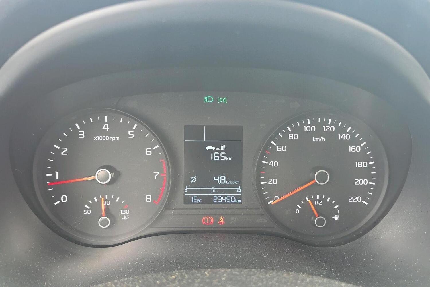 Kia Rio vaihtoauto