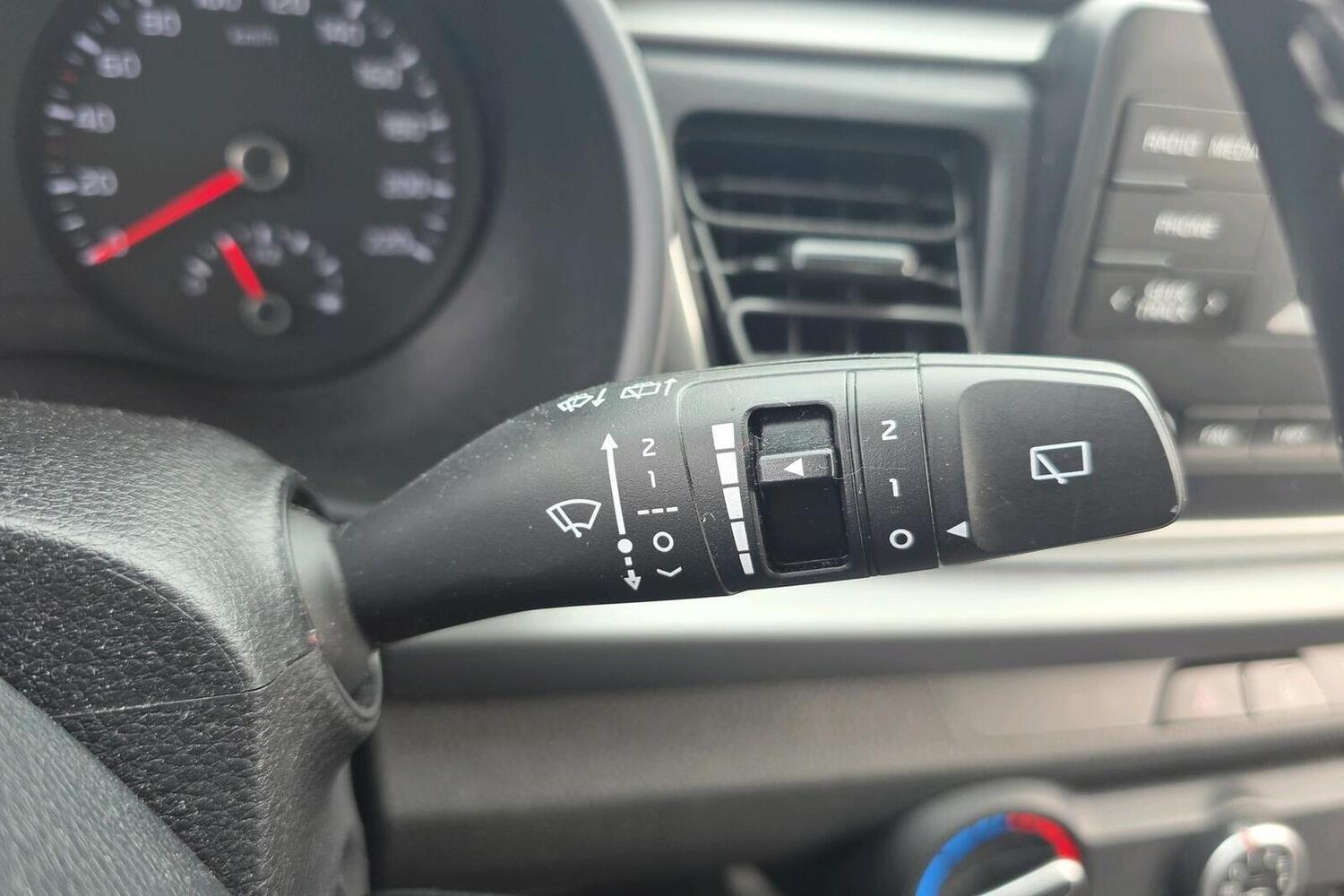 Kia Rio vaihtoauto