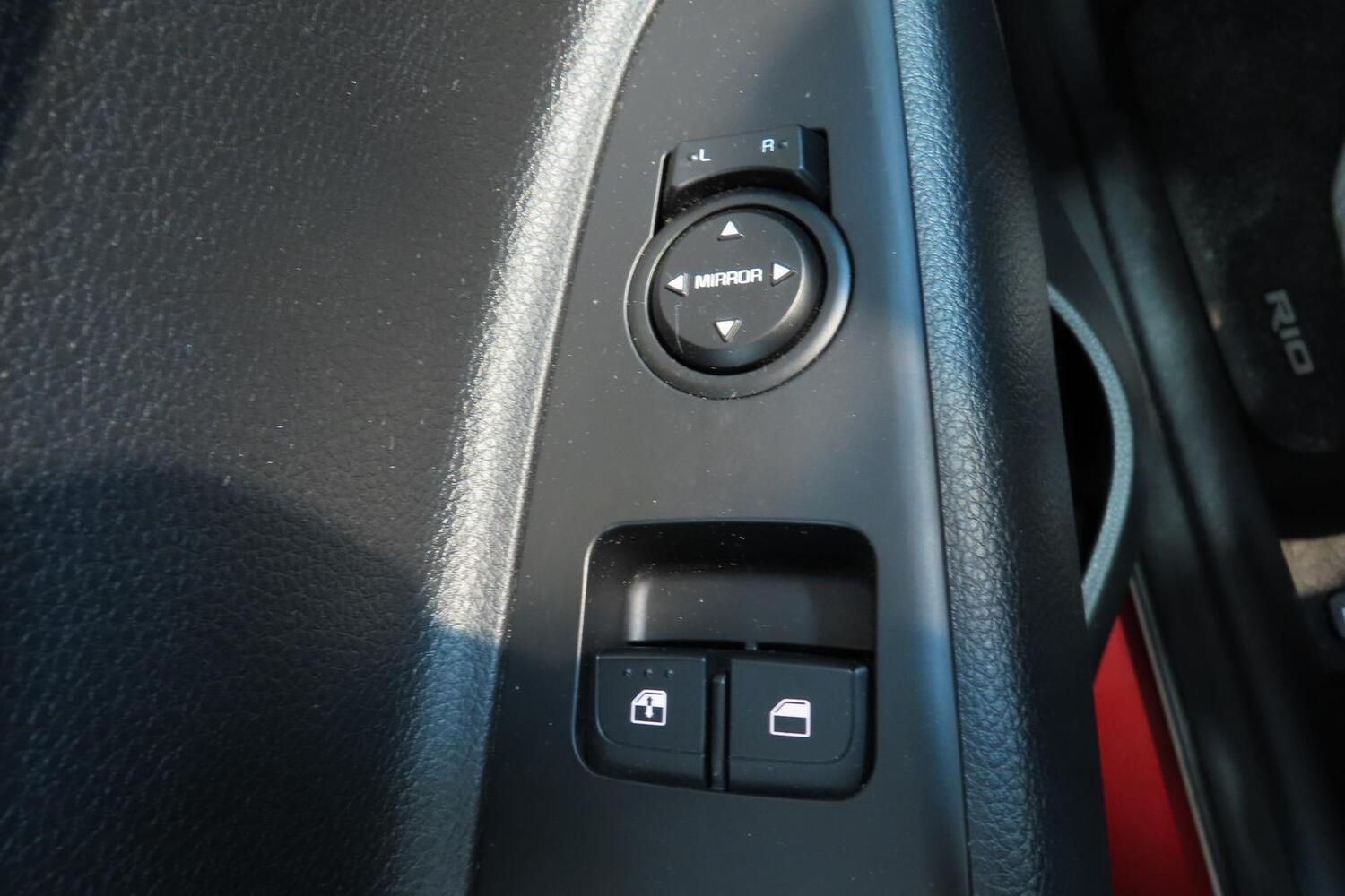 Kia Rio vaihtoauto