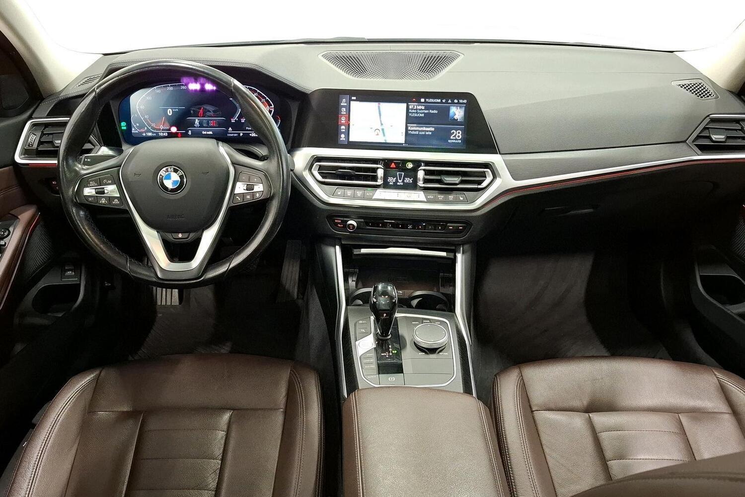 BMW 320 vaihtoauto
