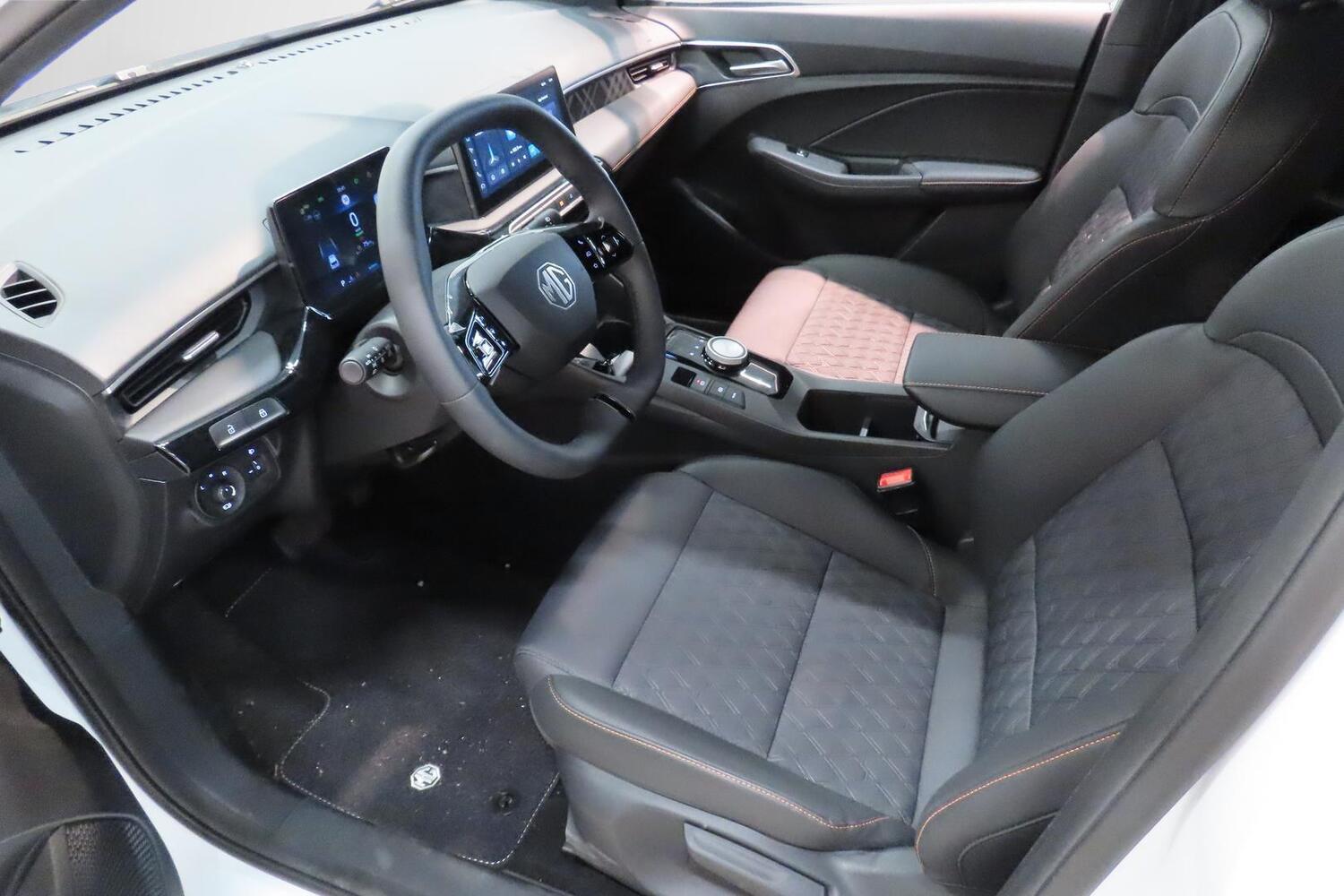 MG MG3 vaihtoauto
