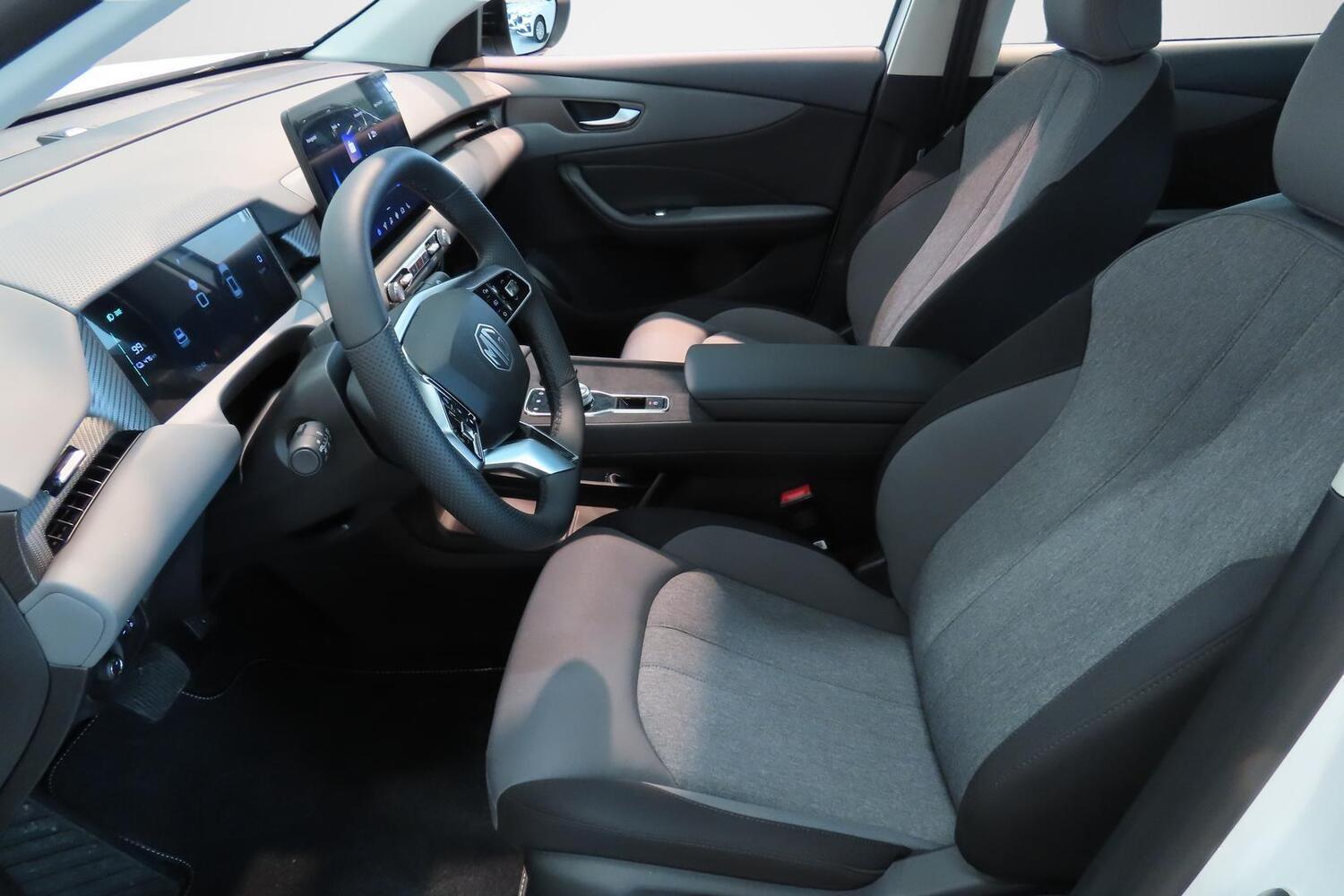 MG MGS5 EV vaihtoauto