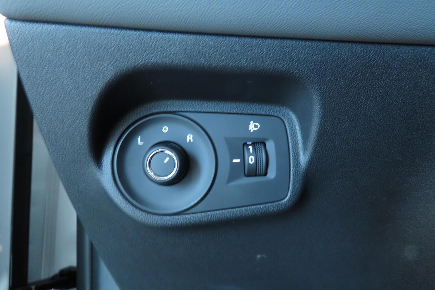 MG MGS5 EV vaihtoauto