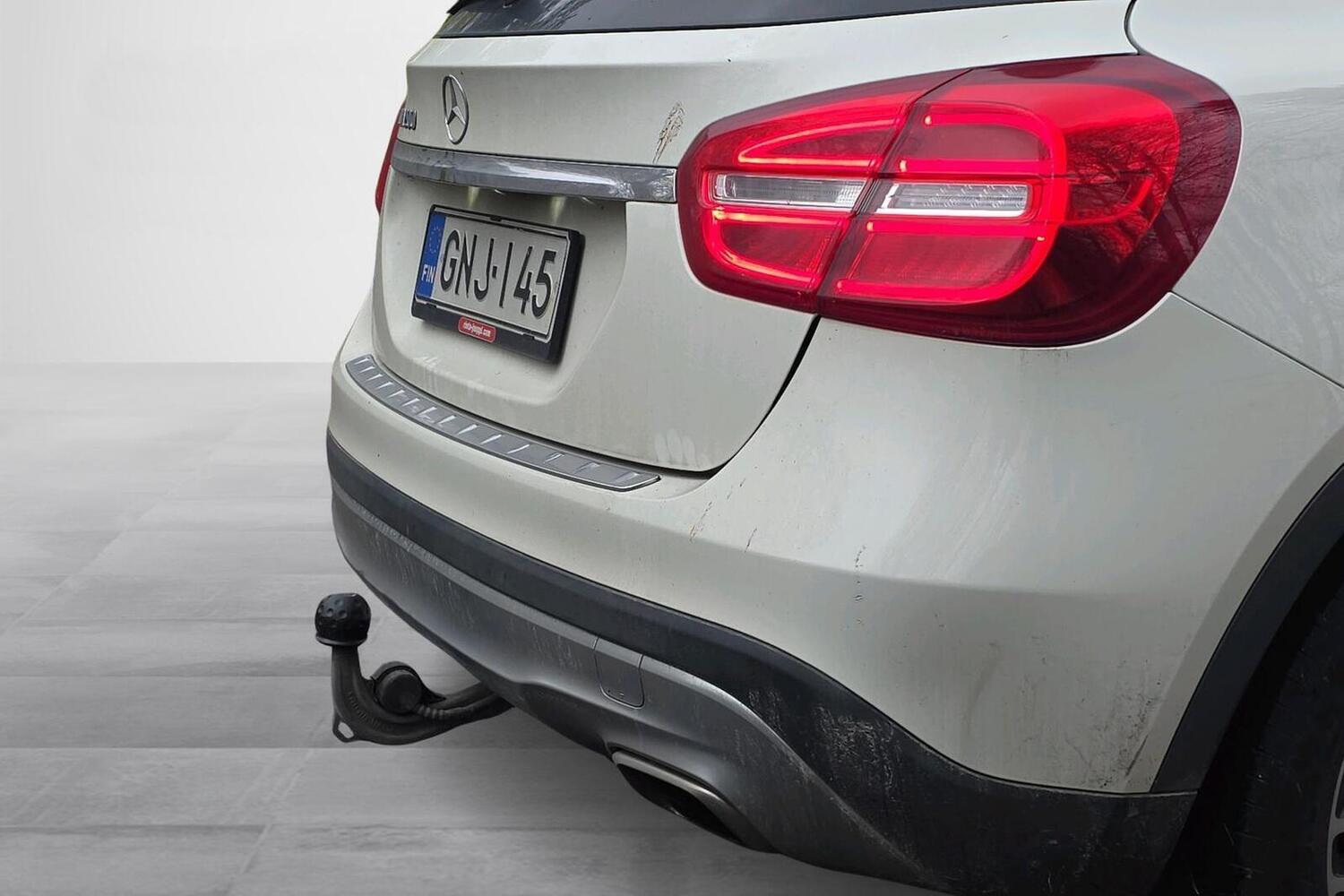 Mercedes-Benz GLA vaihtoauto