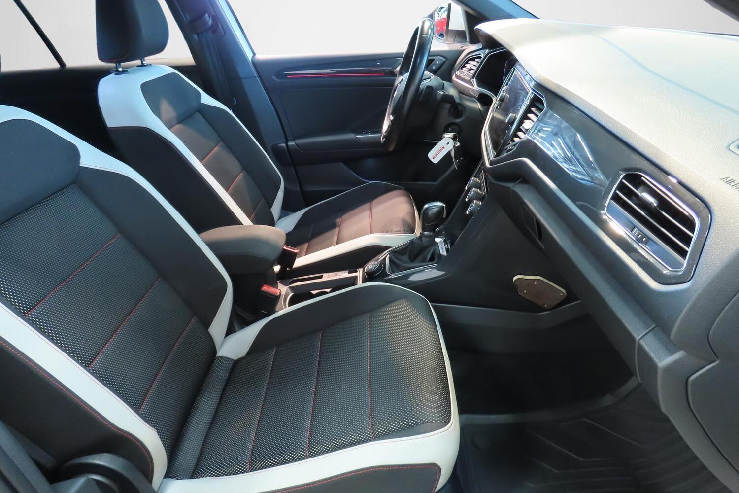 Volkswagen T-Roc vaihtoauto