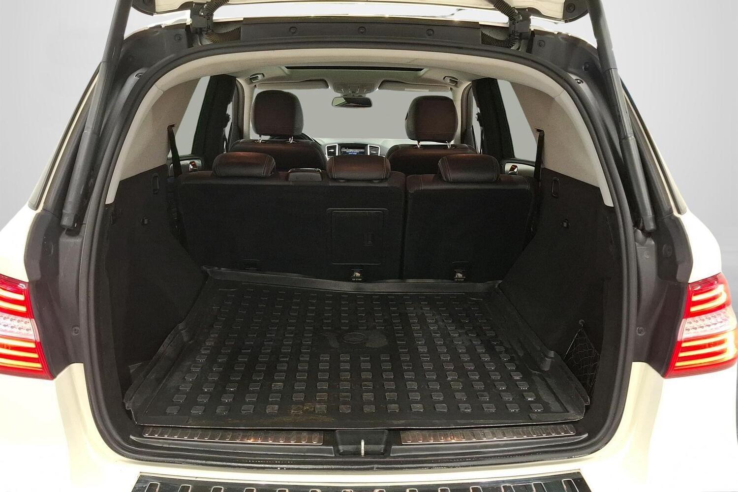 Mercedes-Benz ML vaihtoauto