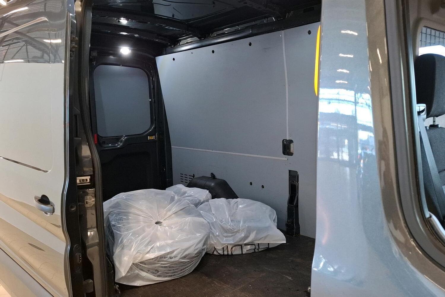 Ford Transit vaihtoauto