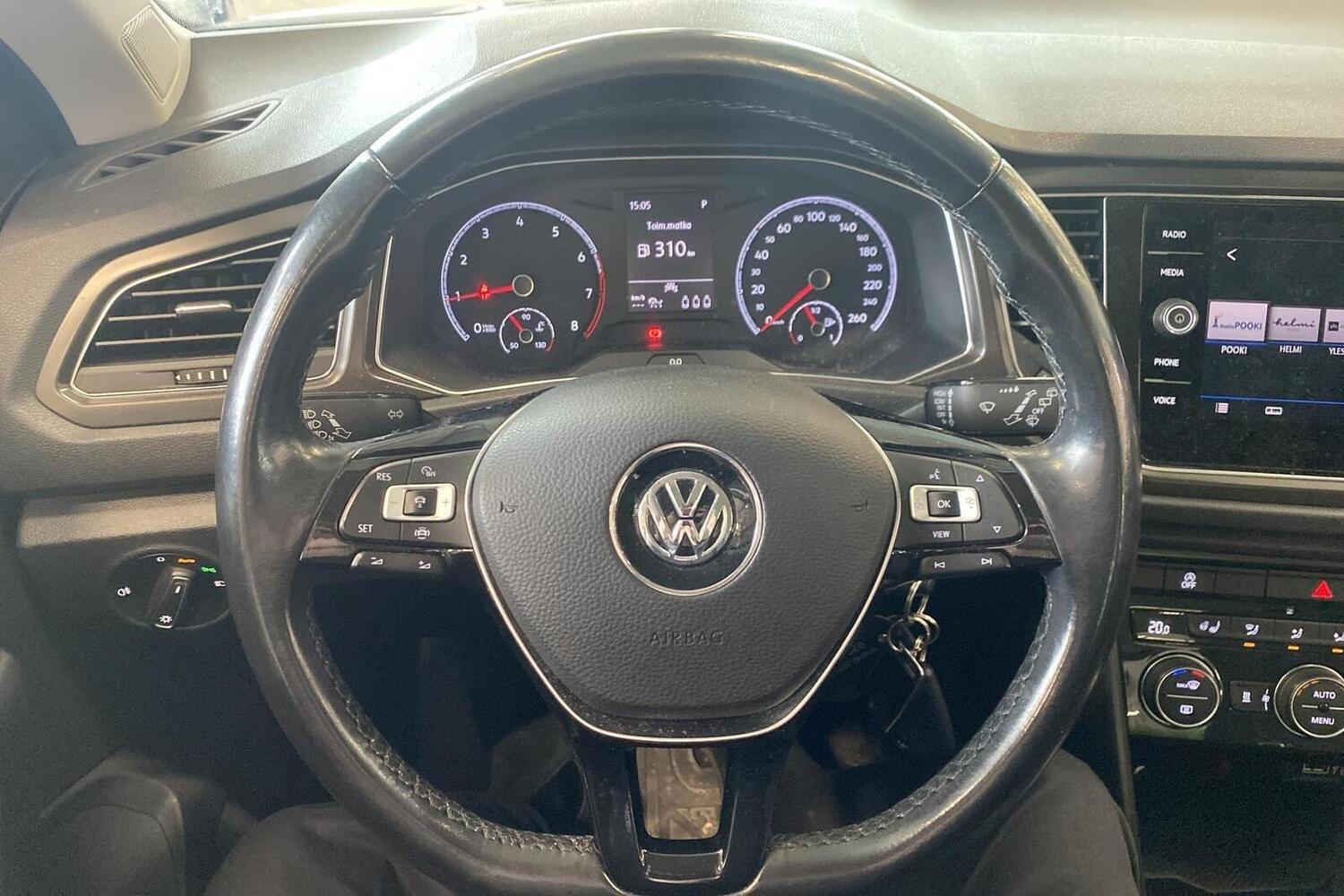 Volkswagen T-Roc vaihtoauto
