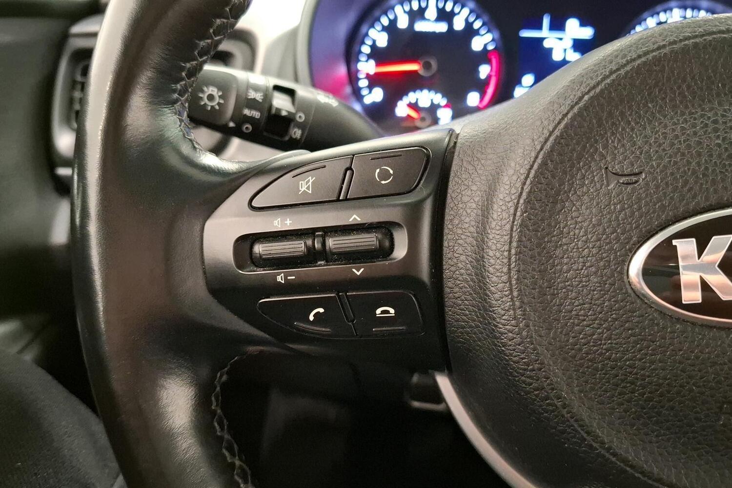Kia Rio vaihtoauto