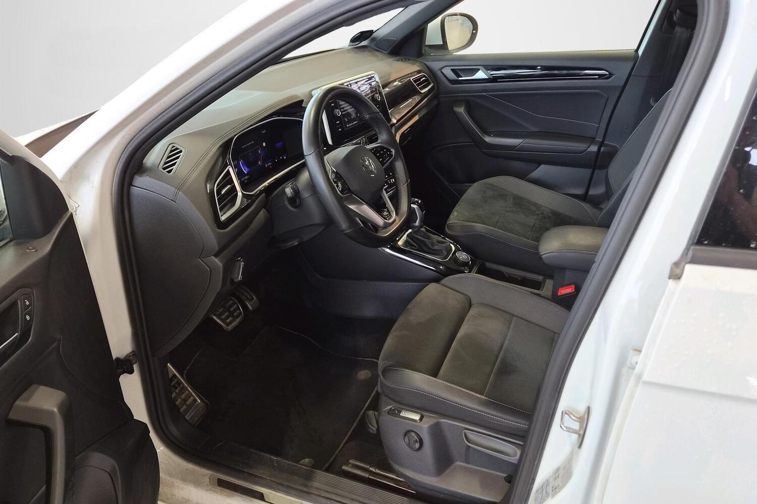 Volkswagen T-Roc vaihtoauto