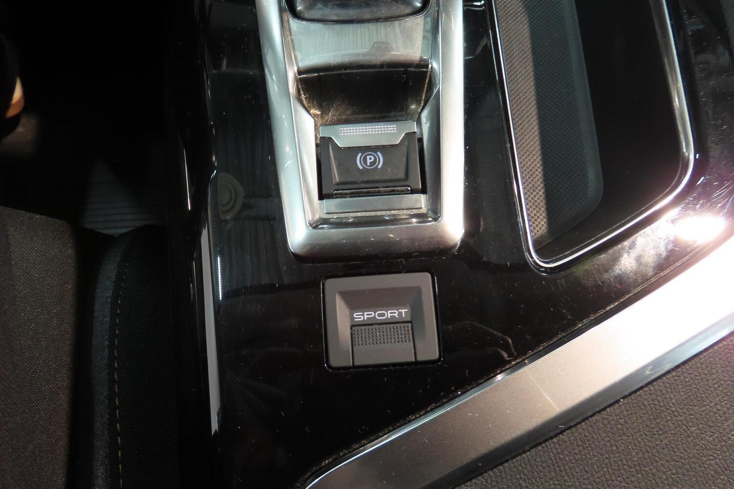 Peugeot 3008 vaihtoauto