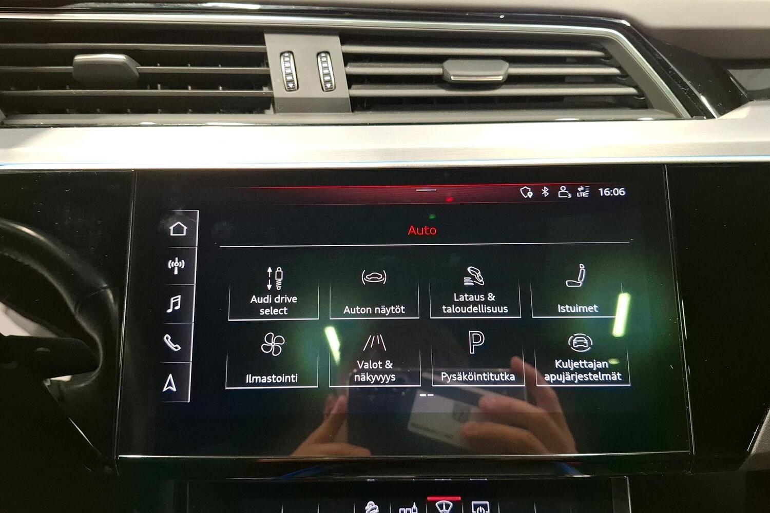 Audi e-tron vaihtoauto