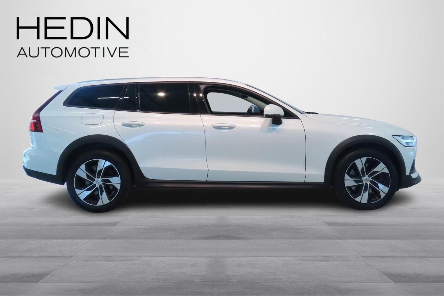 Volvo V60 Cross Country vaihtoauto