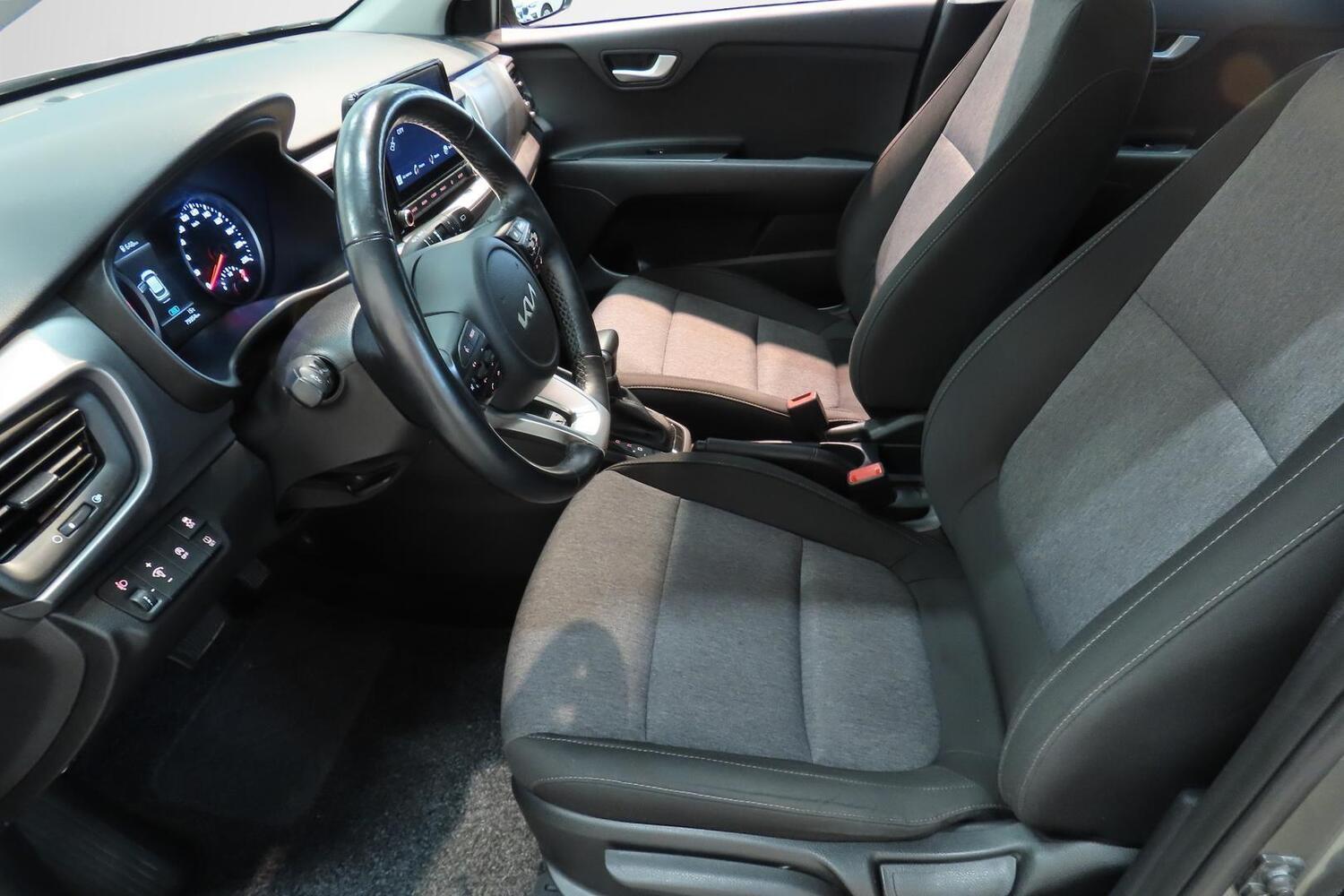 Kia Stonic vaihtoauto