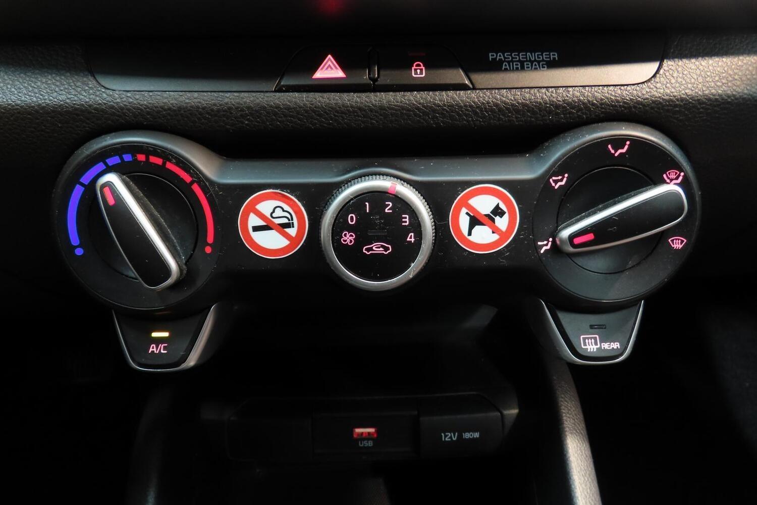 Kia Stonic vaihtoauto