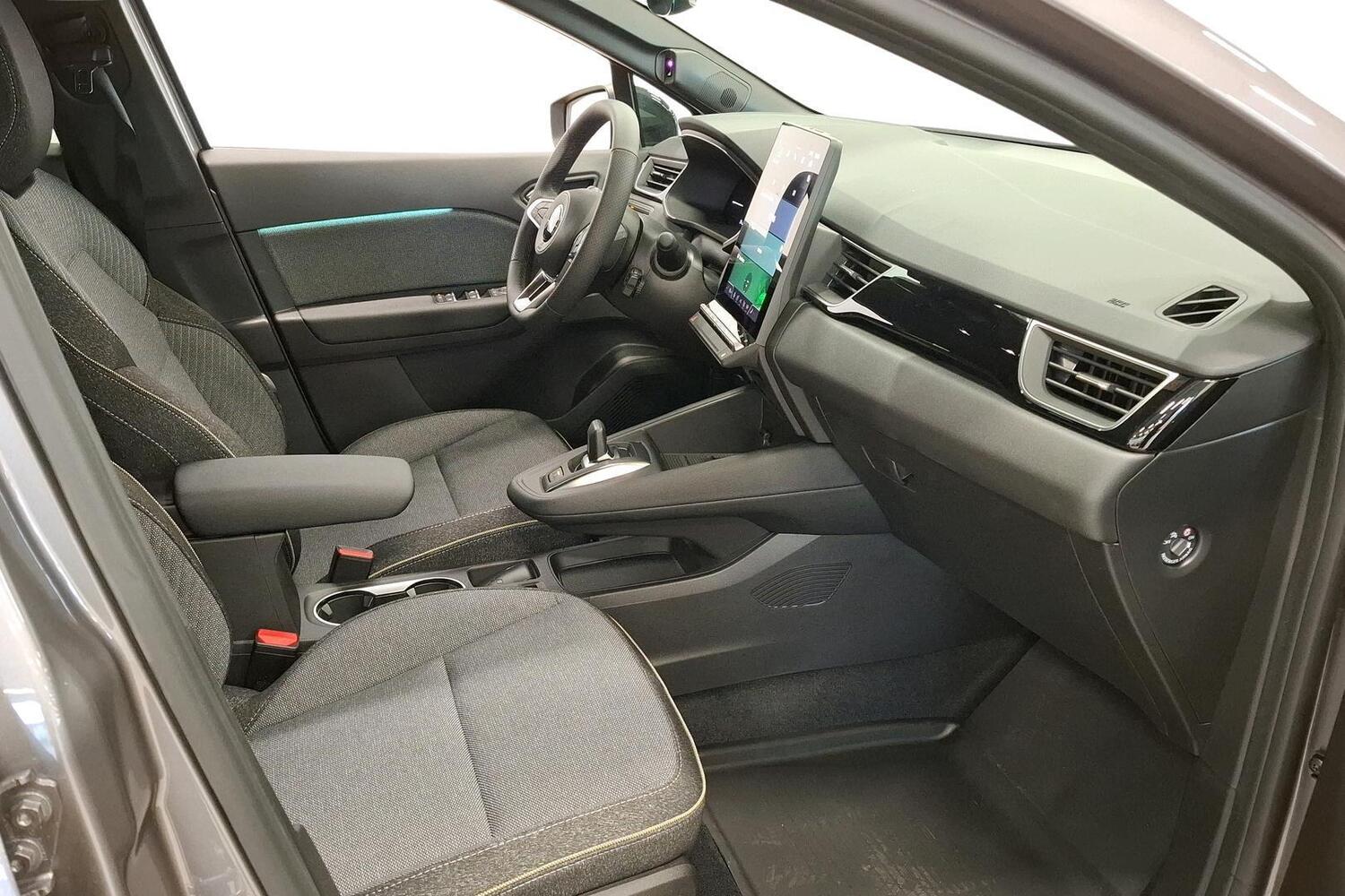Mitsubishi Grandis vaihtoauto