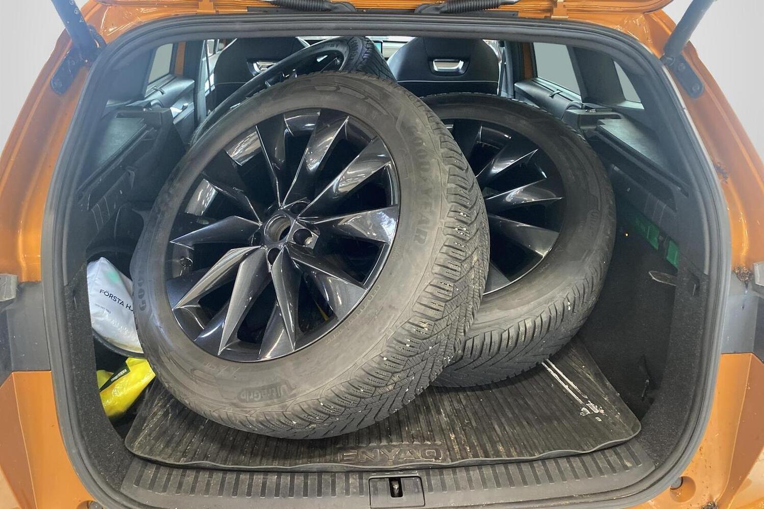 Skoda Enyaq vaihtoauto