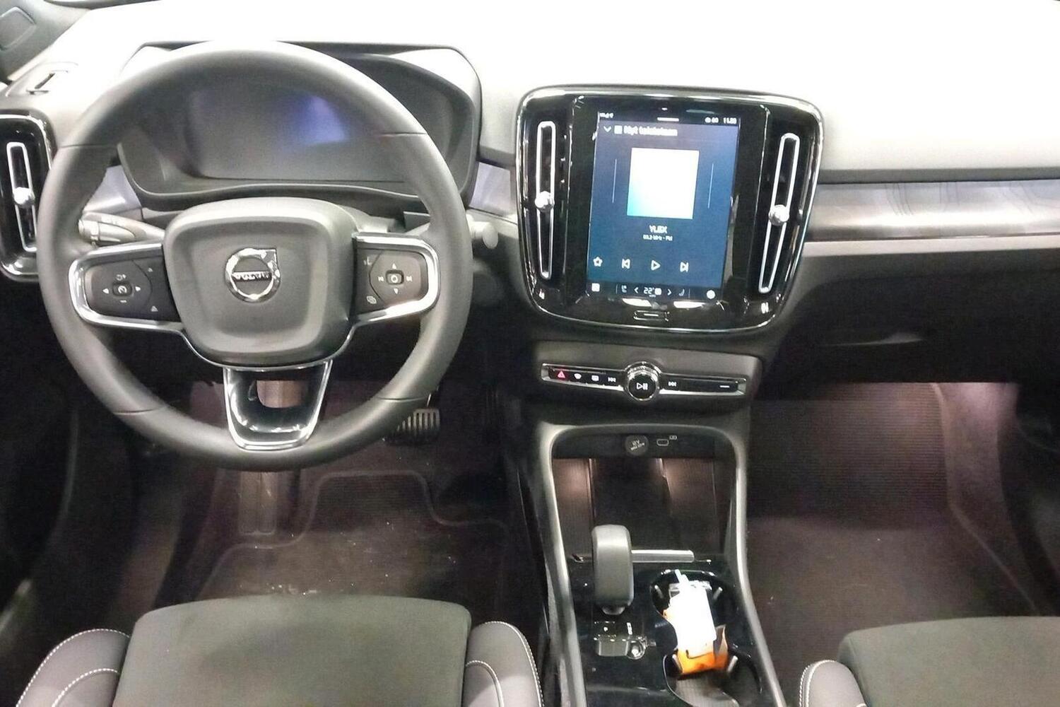 Volvo C40 vaihtoauto