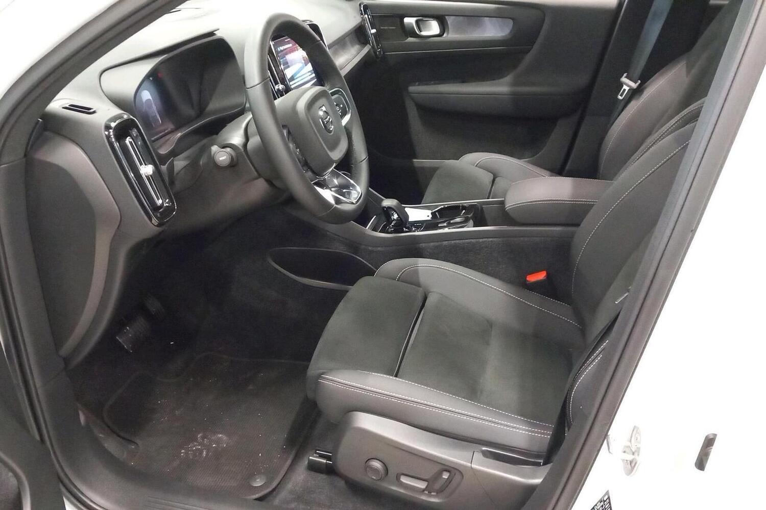 Volvo C40 vaihtoauto