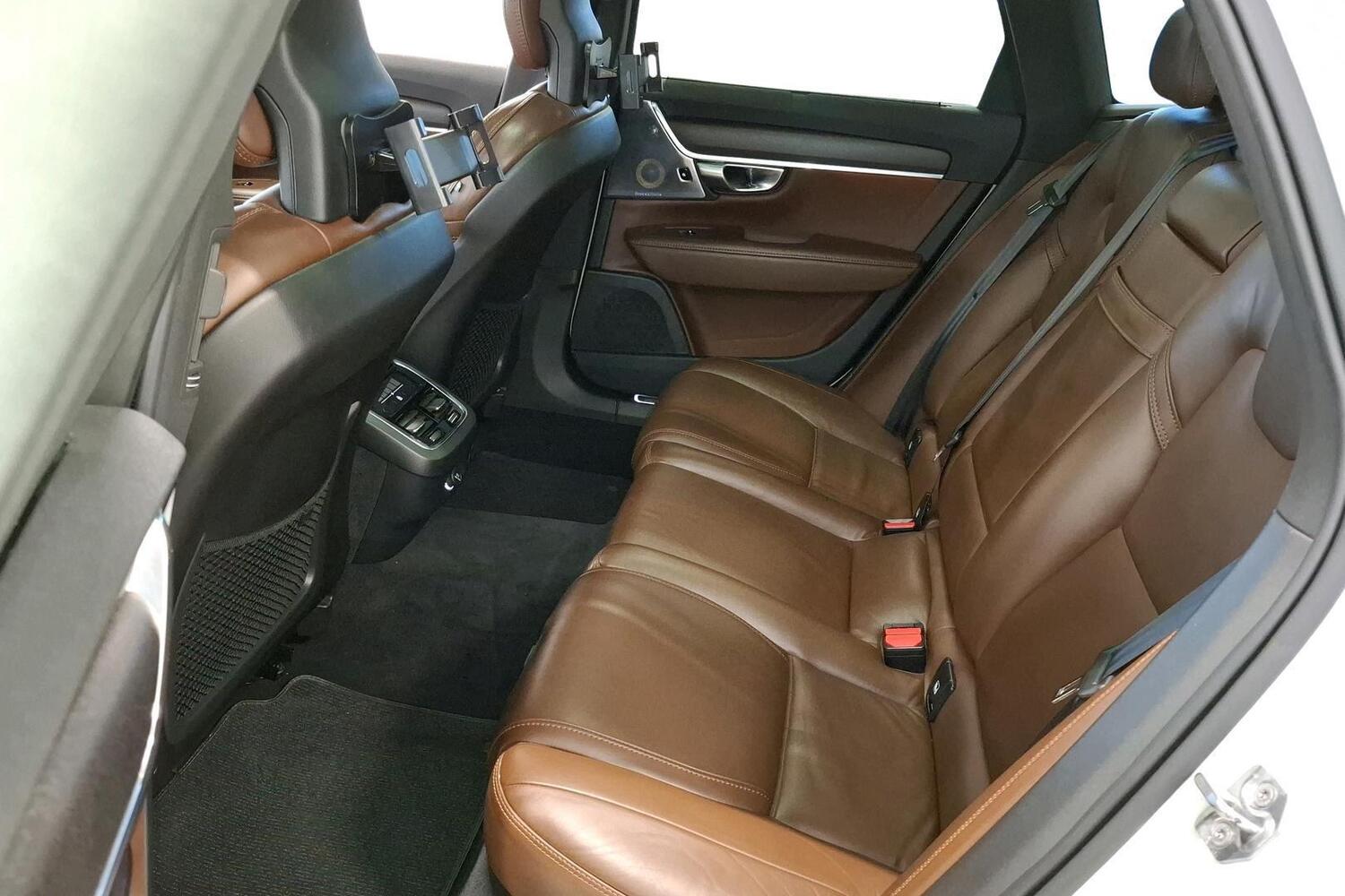 Volvo V90 Cross Country vaihtoauto