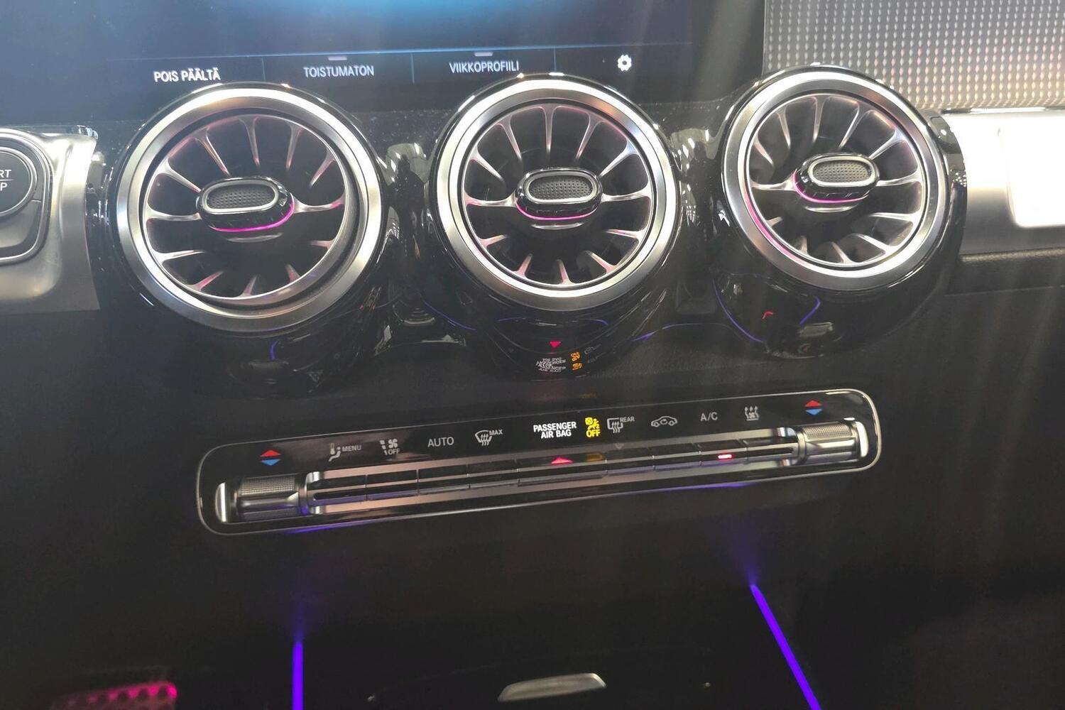Mercedes-Benz EQB vaihtoauto