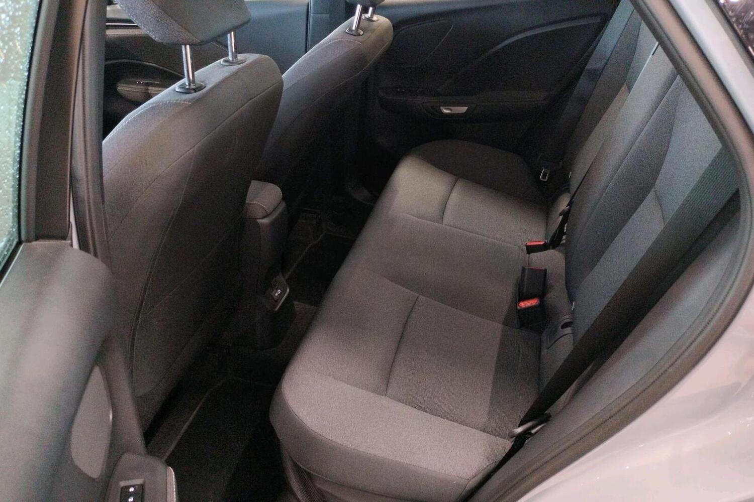 Lexus LBX vaihtoauto